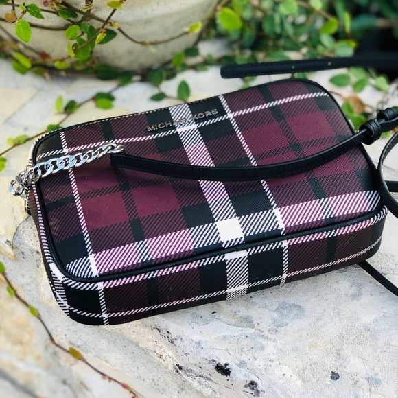 NWT Michael Kors jet set ew large plaid crossbody - Picture 5 of 6